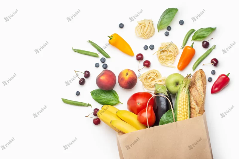 paper bag with groceries top view / کیسه کاغذی میوه و سبزیجات با نمای بالای محصولات خواربار
