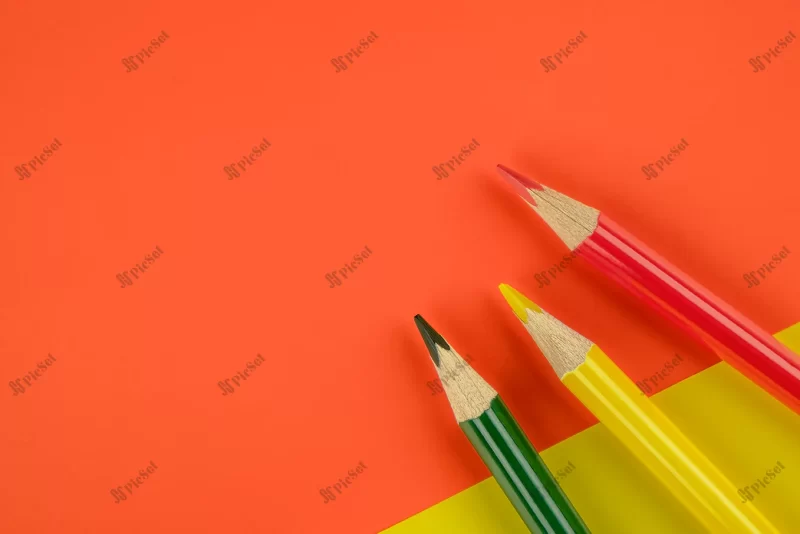 colored pencils color papers background / پس زمینه کاغذهای رنگی مداد رنگی
