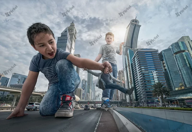 Giants in Dubai, buildings, children, creative, situation, boy, fantasy, city, street / غول ها در دبی، ساختمان ها، کودکان، خلاق، موقعیت، پسر، فانتزی، شهر، خیابان